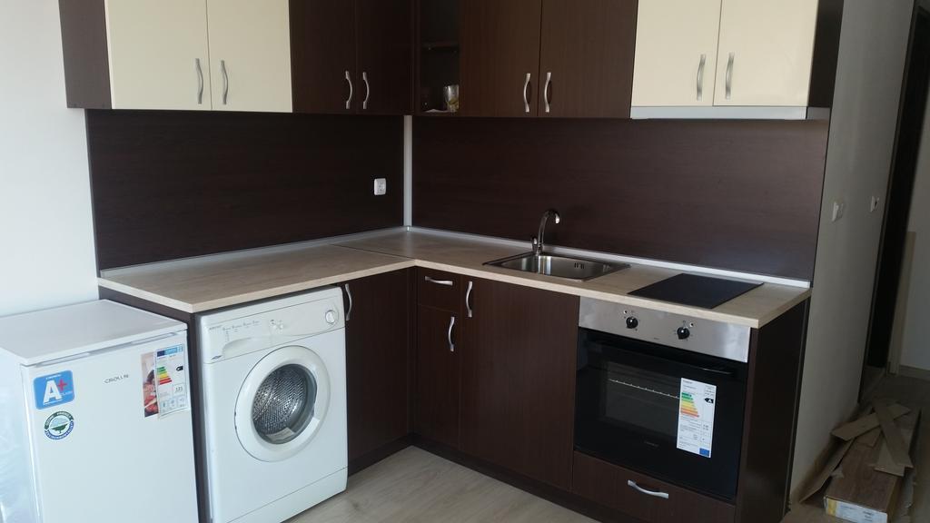 Villa Victory Apartments نيسيبار الغرفة الصورة